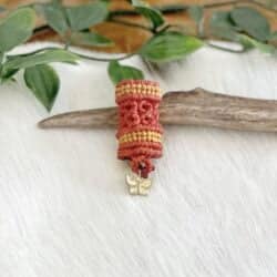 dreadlock-bead-macrame-red